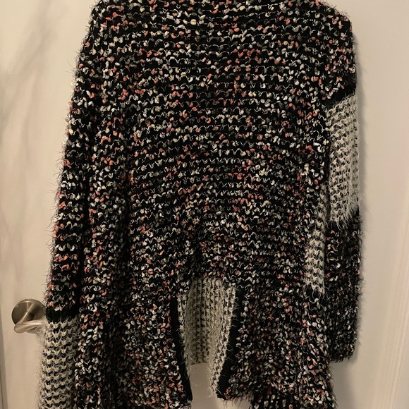 Quilted Cardigan - Picture 3 of 6